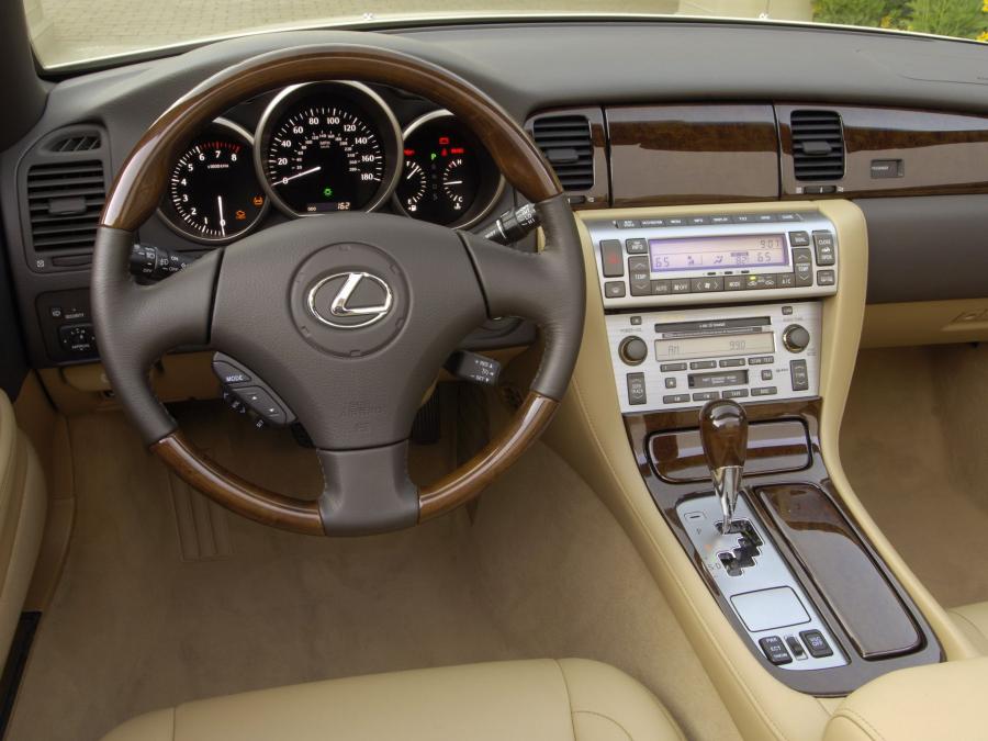  Lexus SC430 2006 года  (фото 9 из 16)
